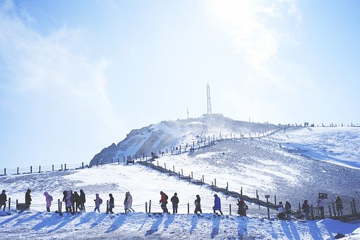 哈尔滨亚布力滑雪中国雪乡双飞6日游